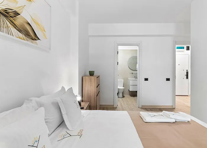 Apartament Crystal - Infinity Pool & Năvodari