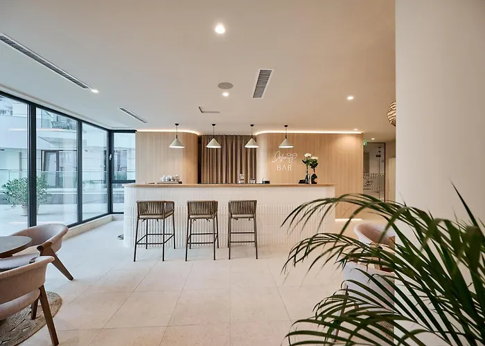 Crystal - Infinity Pool & Apartament Năvodari