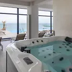 Crystal In Infinity Pool & Năvodari