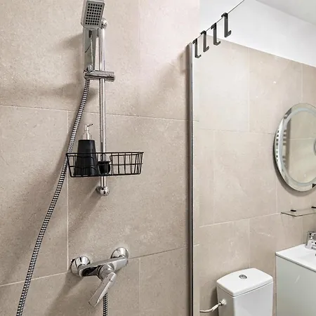 Crystal - Infinity Pool & * Năvodari