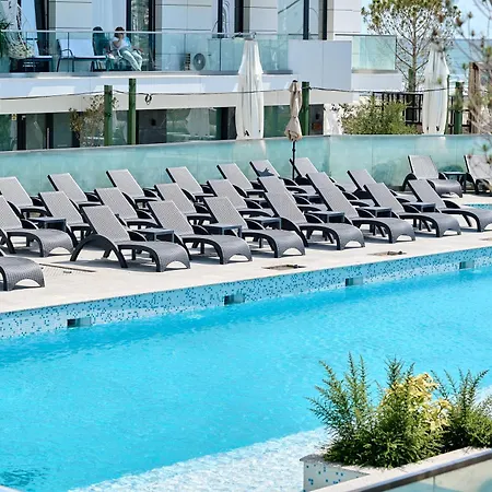 Appartement Crystal In Infinity Pool &